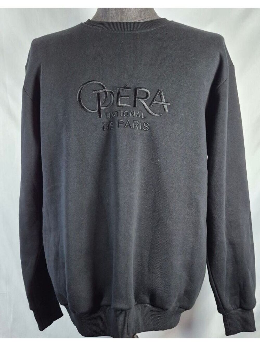 Opéra National de Paris Men’s XL Black Embroidered Crewneck Sweatshirt